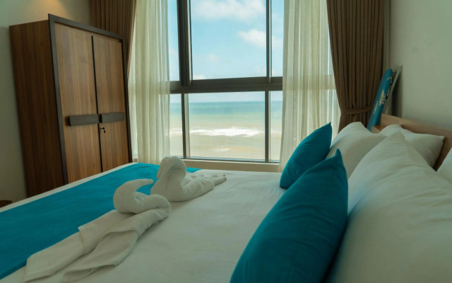 Oceanfront Galle Apartment L4-10