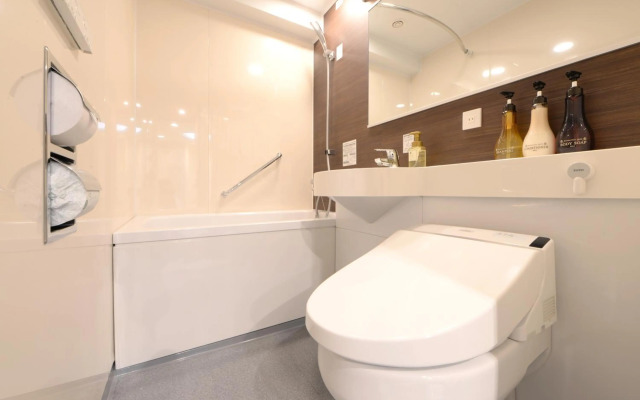 Vessel Inn Ueno Iriya Station