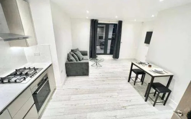 Queens Luxury Apartments