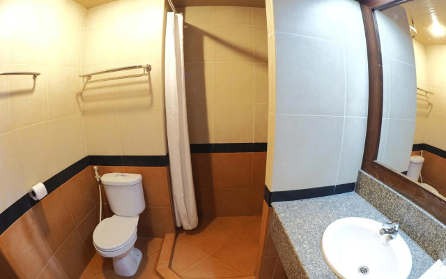 Nipa Garden Hotel