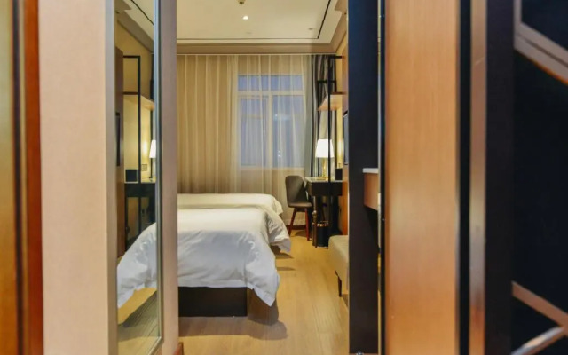 Yitel Premium (Shanghai Wujiaochang Metro Station)