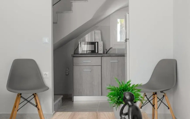V Luxury Apartments Posidi