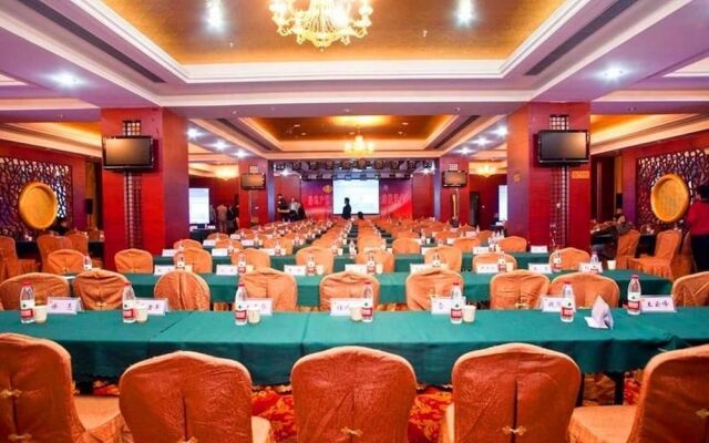 Wuhan Newport International Hotel