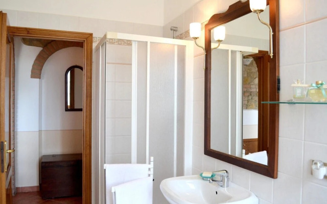 Apartment With in Volterra With Wonderful Mountain View