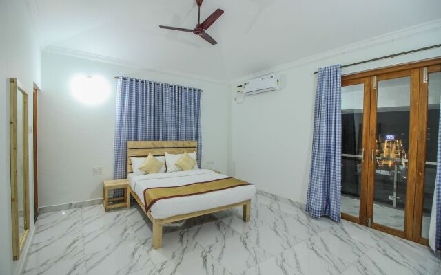 OYO 10296 Home Sunset View 3BHK Dona Paula