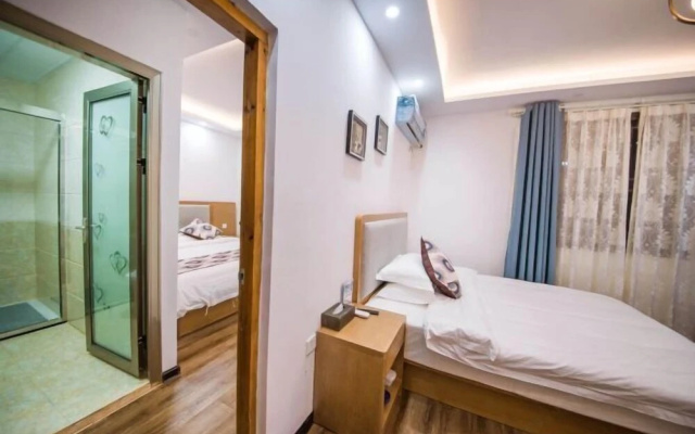 Guilin Eiffel Hotel (Xiangbishan Liangjiang Sihu Branch) – Guest Rooms – Guilin