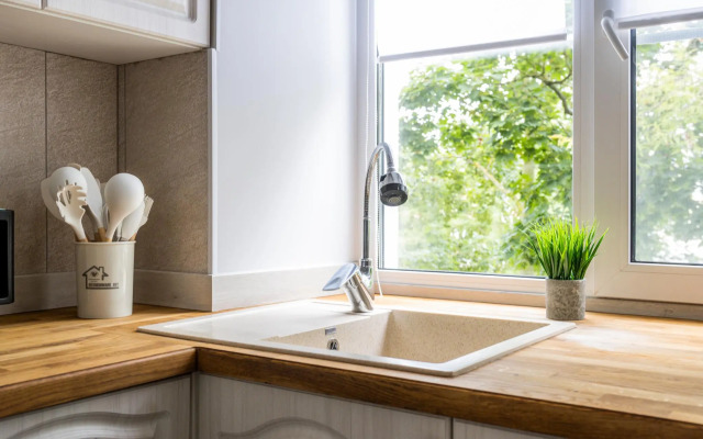 На Сутки на улице Урицкого 6