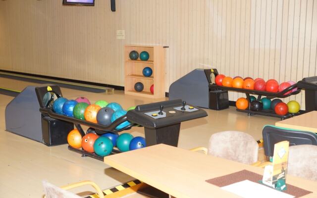 Warias Hotel & Restaurant