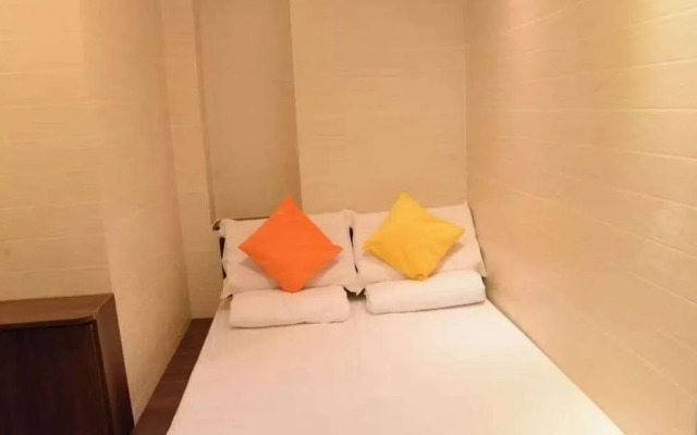Hong Kong Full Harvest Inn