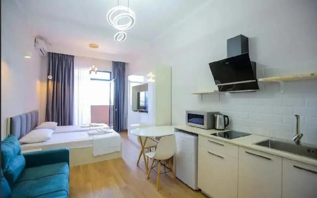 Seventh floor apartment