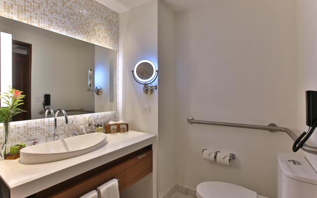Real InterContinental Managua at Metrocentro Mall by IHG