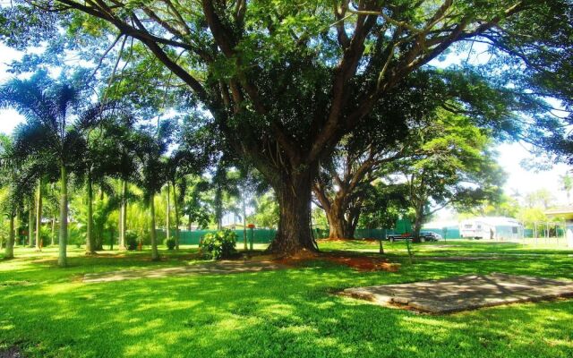 First City Caravilla