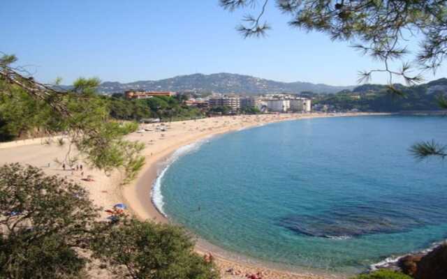 104655 - Apartment in Lloret de Mar