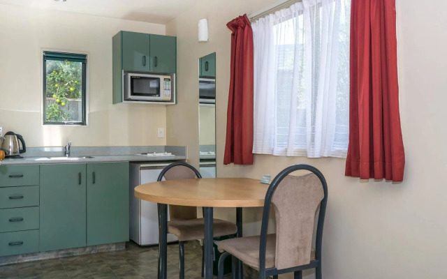 Ashleigh Court Motel