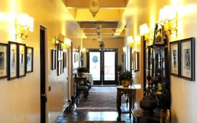 The Elgin Silver Oaks, Kalimpong