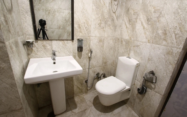 Hotel Vrinda Palace