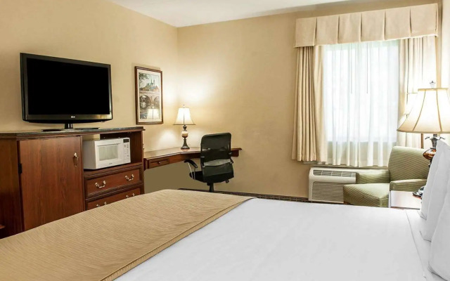 Quality Inn South Bend