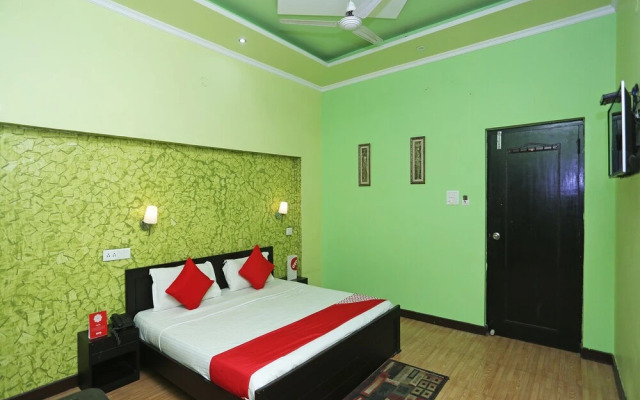 OYO 19409 Hotel Sunita And Restaurant