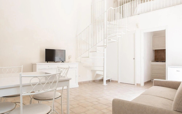 Studio Dione 130 by Wonderful Italy