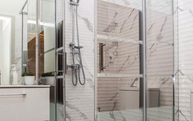 Downtown Charming and Quiet Apartment