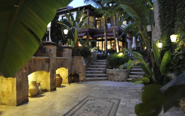 Tuvana Hotel - Special Class