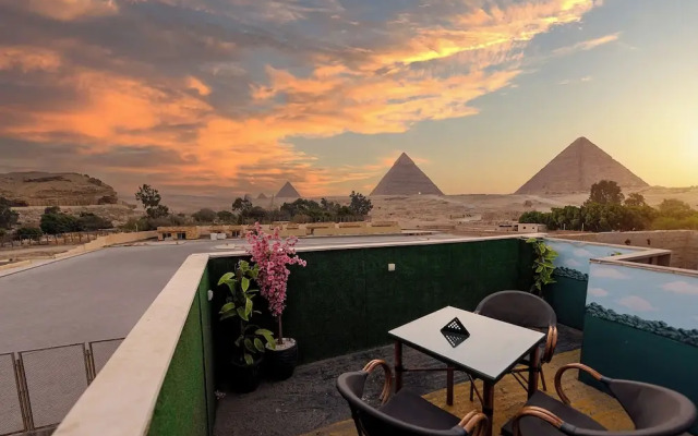 Capital Of Pyramids Hotel