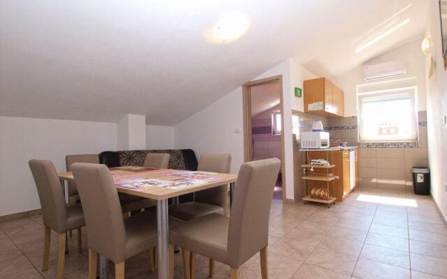 Apartments Dario 1480
