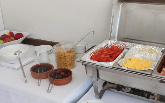 Oya Boutique Hotel & Suites