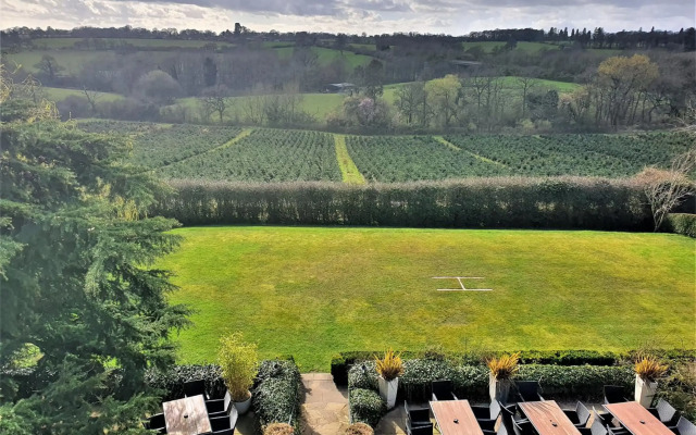 Nuthurst Grange Country House Hotel