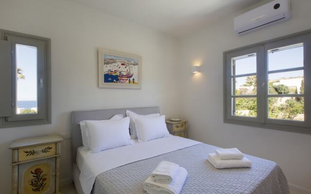 Seaview Villa by Villarentalsgr