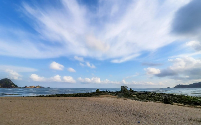 OYO 1662 Zury Homestay