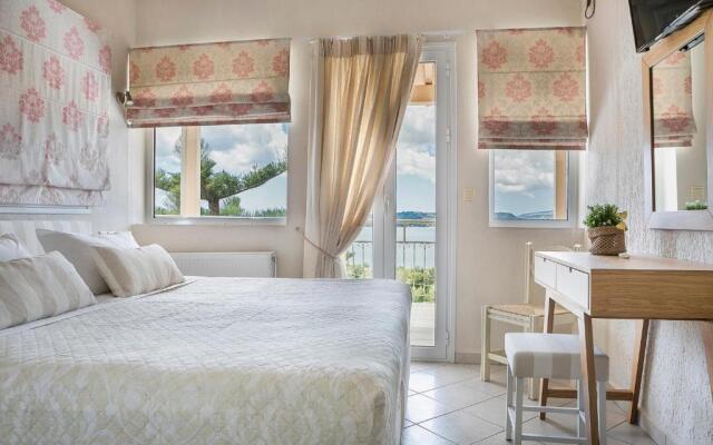 Panorama Fanari Studios & Apartments