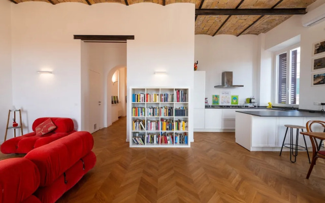 Boho 202 in Rome With 2 Bedrooms and 2 Bathrooms