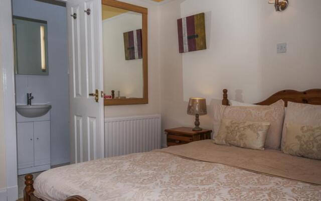 Raniven Guest House