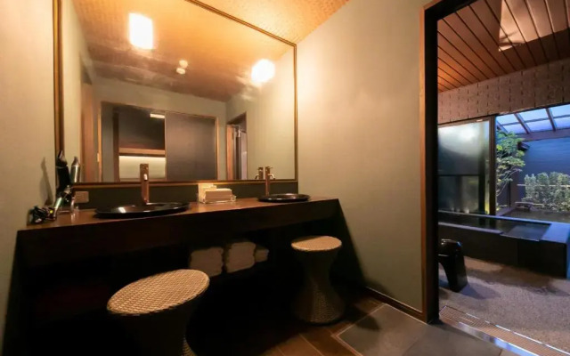 Hinatayama Onsen Kiyohime Onsen