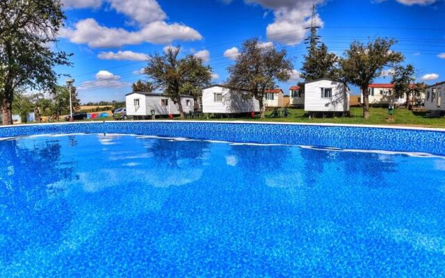 House TrioCamp Karlin Liben