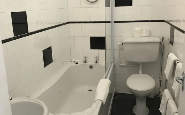 Rooms at The Highcliffe