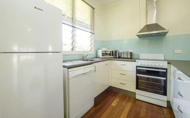 Kooyong Apartment 3