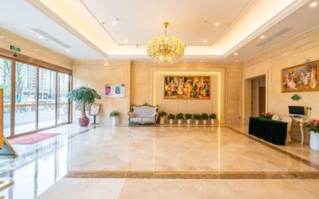 Vienna International Hotel (Hangzhou Boao Center Subway Station)