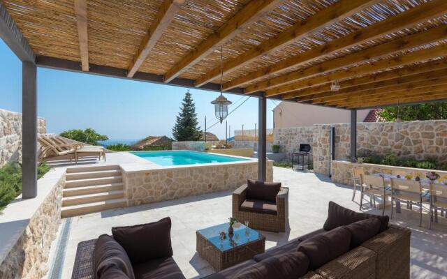 Hedera Estate, Villa Hedera Viii