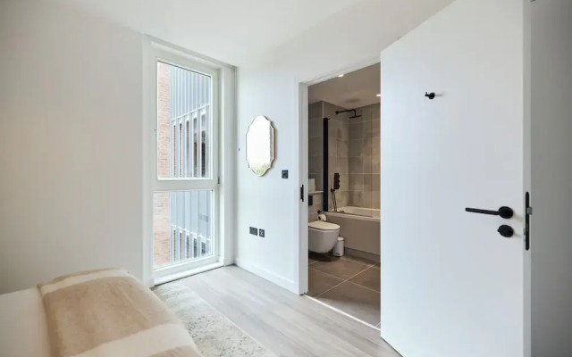 The Tottenham Escape - Lovely 2bdr Flat With Balcony