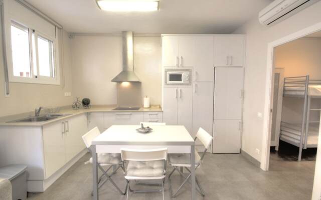 Benet Apartment