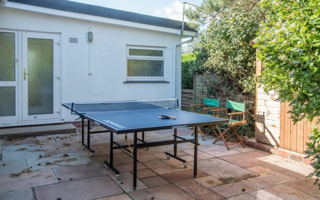 35 Linden Close