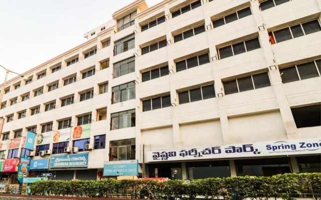 SPOT ON 71591 Srinivasa Residency