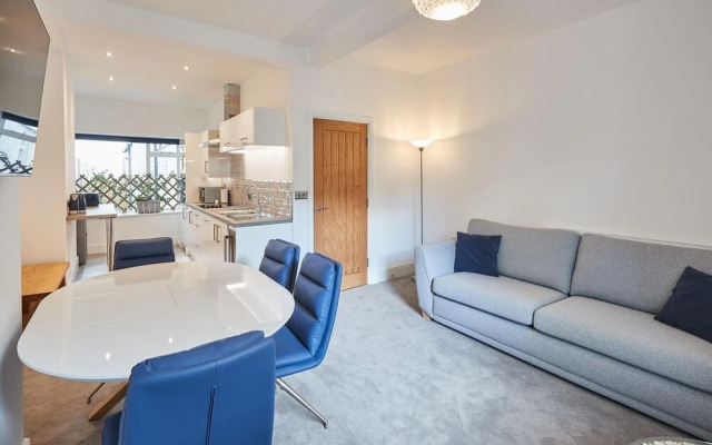 Host Stay Apartment 2 High Street