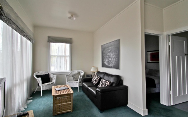 Mangonui Waterfront Apartments Motel – Guest Rooms – Mangonui