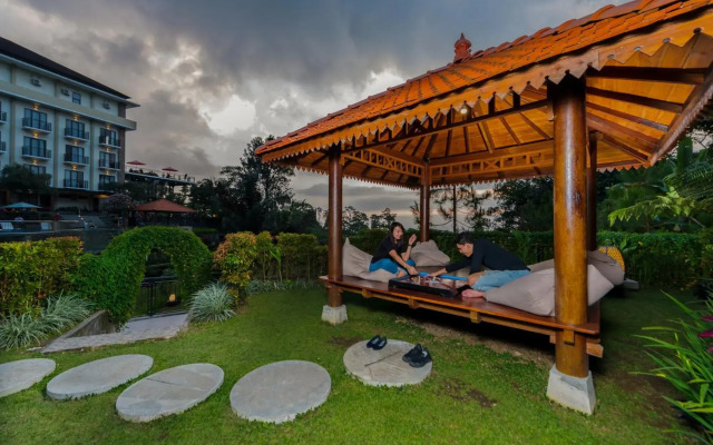 Nava Hotel Tawangmangu