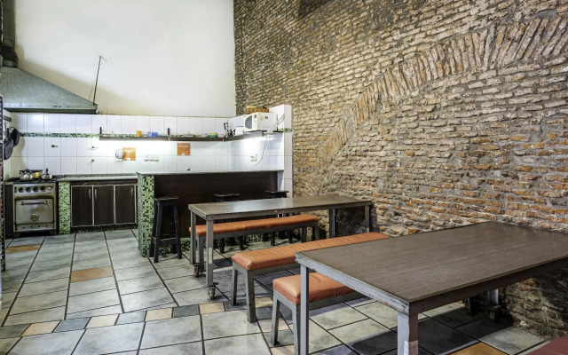 Granados Hostel
