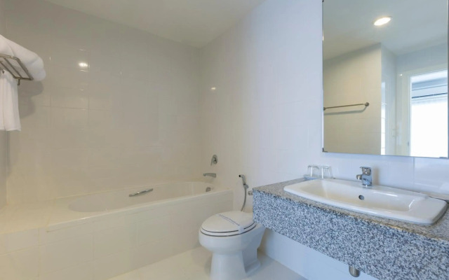 Kantary 304 Hotel