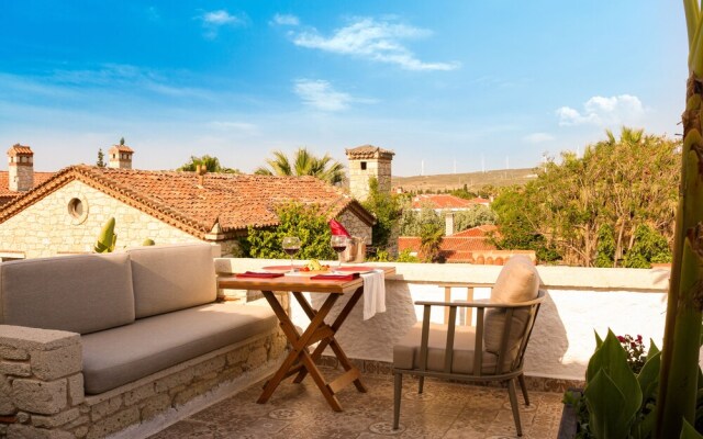 Alacati Lotus Koyici Otel